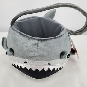 Hyde and Eek! Boutique Kids' Plush Shark‎ Trick-or-Treat Bling Basket New